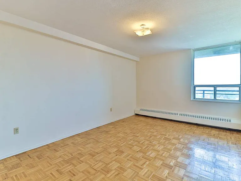 20 Carabob Ct — Photo 14