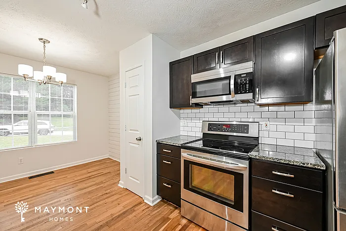 6231 Huntcliff Dr — Photo 7