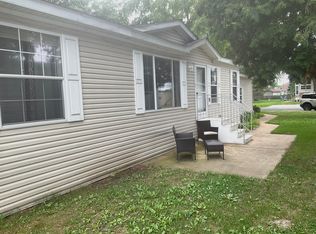 406 Spruce Dr, Belvidere, IL 61008