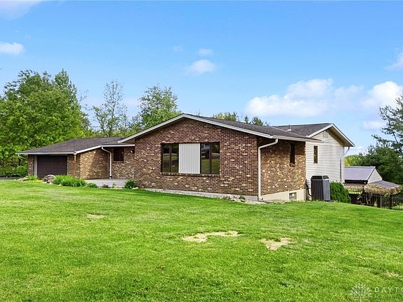 4th image of 1569 Kirby Rd