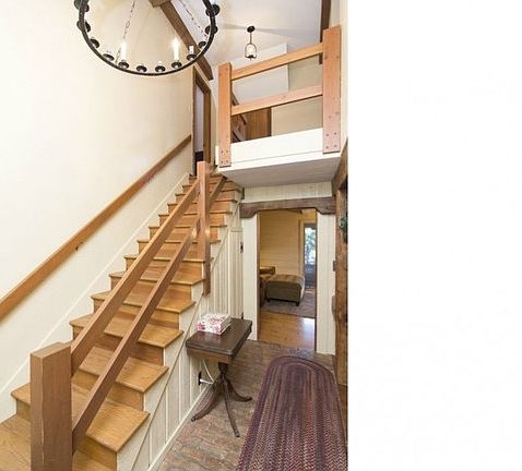 3rd image of 1705 E Oakwood Dr