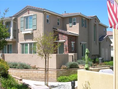 28817 Calle De La Paz Dr, Valencia, CA, 91354