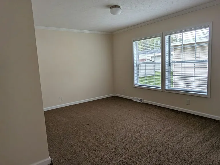 52520 Chestnut Ct #161 — Photo 6