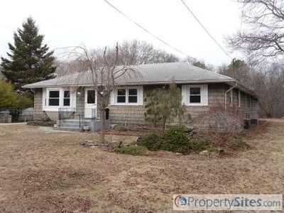 71 Robinson Ave, Medford, NY, 11763