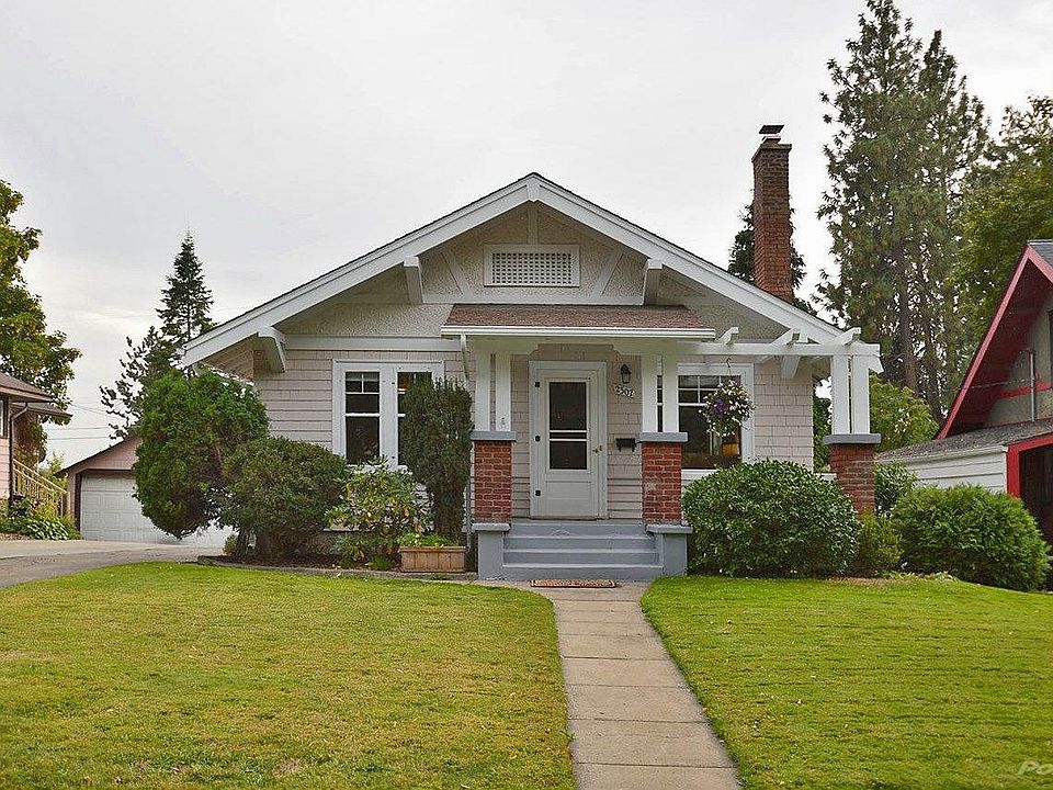 001_Front Exterior