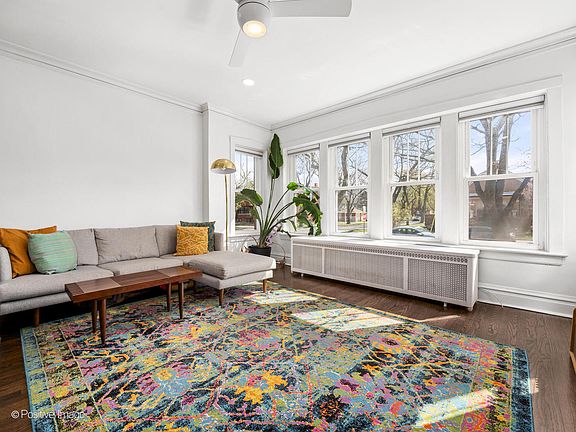 4th image of 3754 N Lawndale Ave #1S