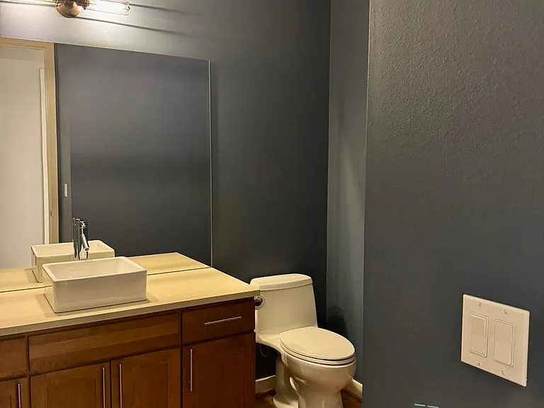 5726 Solana Ln NE — Photo 14