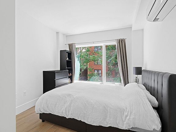 3rd image of 15 E 19th St #2E