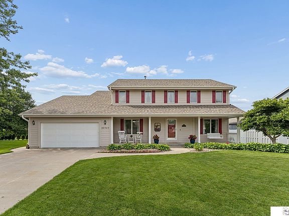 2nd image of 20757 Ginkgo Cir