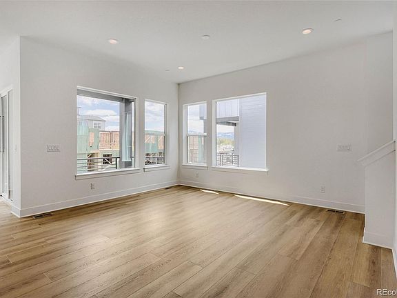 2nd image of 3449 W Elmhurst Place