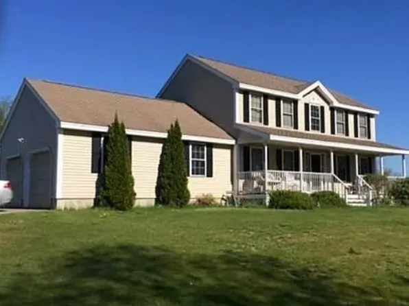 215 Paxton Rd, Spencer, MA 01562