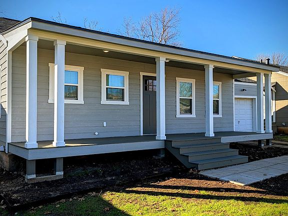 2nd image of 5821 Locke Ave