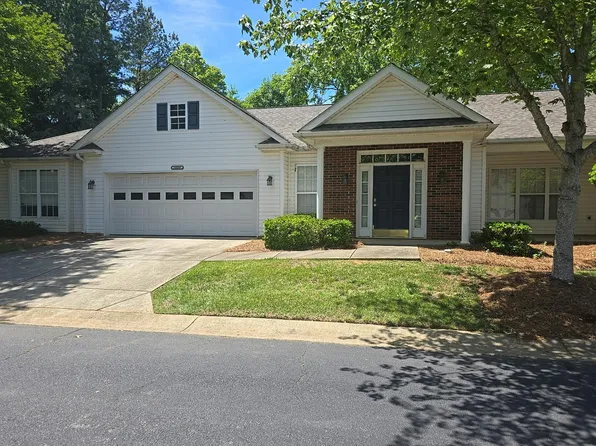 10305 Flat Stone Rd, Charlotte, NC 28213
