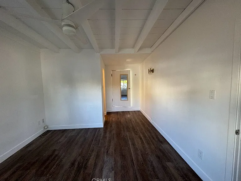 919 N Herrin St — Photo 16