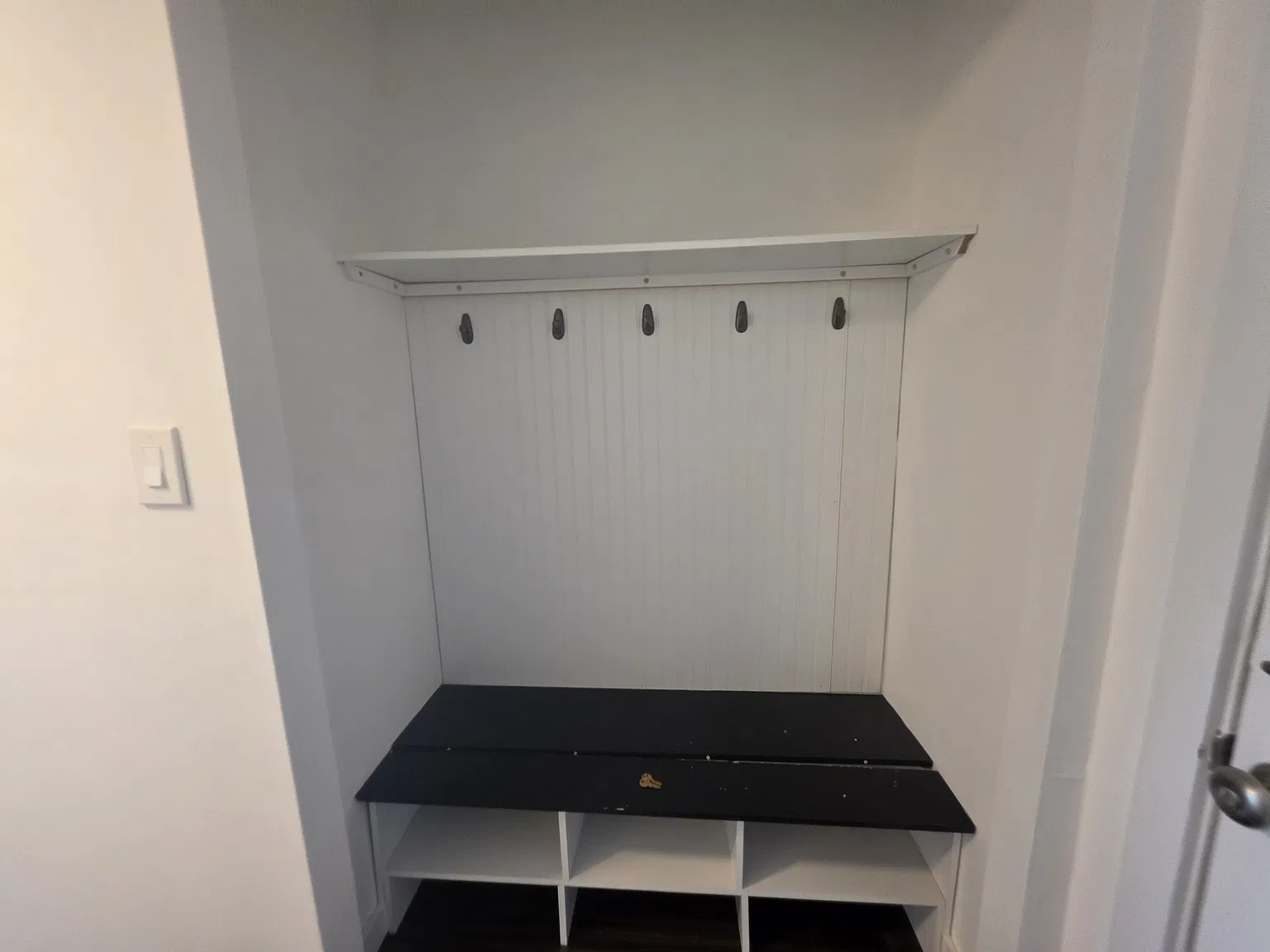2 bed, 989 sqft, $1,950 — Photo 2