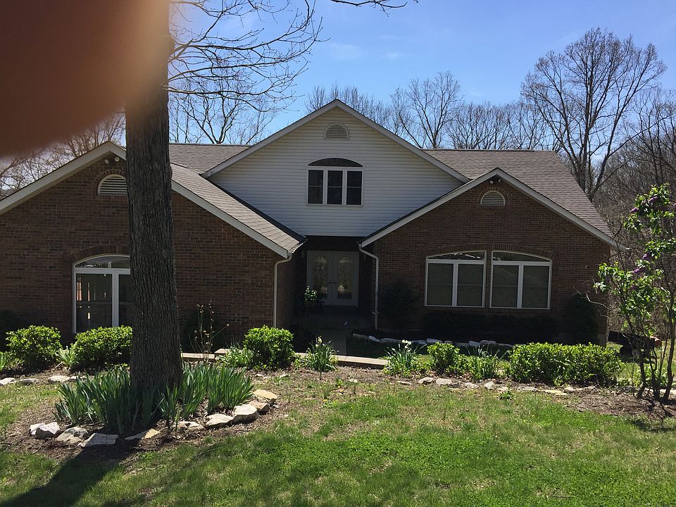 2nd image of 7625 Oak Crest Ct
