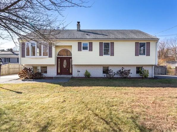 221 Read St, Attleboro, MA 02703