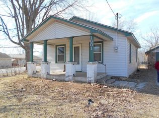 1801  North Golden Avenue, Springfield, MO 65802