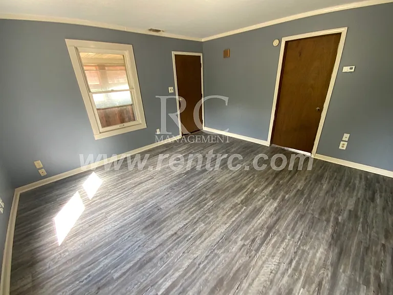 117 Vance Ln — Photo 8