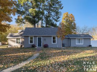 6821 Leonard St, Coopersville, MI