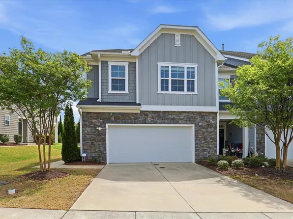 814 Bristol Bridge Dr, Cary, NC 27519