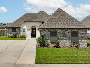 355 Madio Dr, Houma, LA 70364