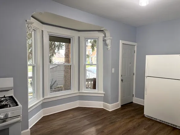 1805 State St, Racine, WI 53404