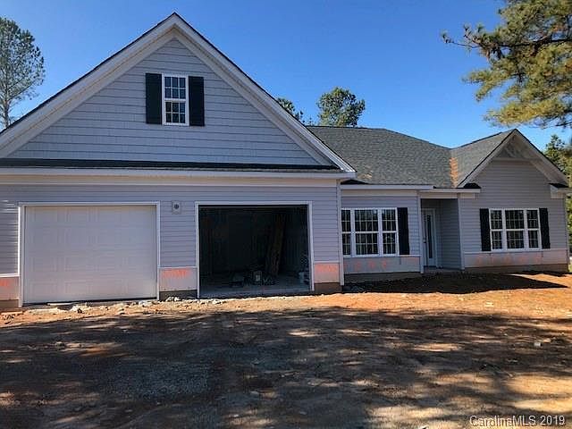 2nd image of 105 Windstone Dr #1