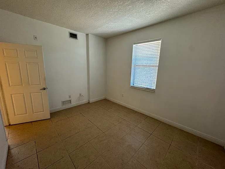6729 Coral Lake Dr #6729 — Photo 19