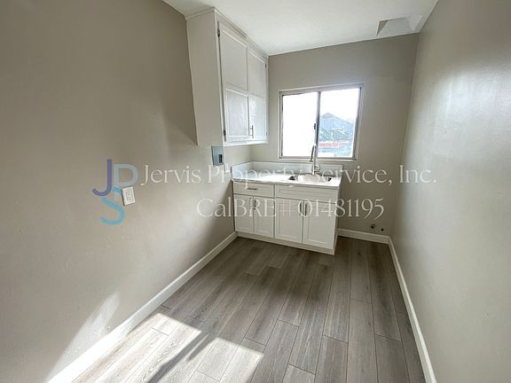4th image of 7018 Marbrisa Ave #N