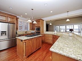 4th image of 3237 Ashwood Park Dr