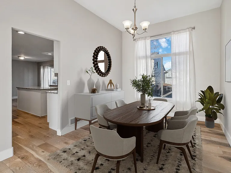 5357 E Hamilton Ave — Photo 5