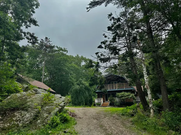 240 Goose Rocks Road, Kennebunkport, ME 04046