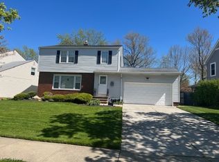 4092 Linnell Rd, South Euclid, OH 44121