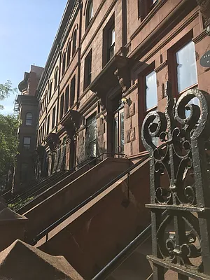 Rented by PLUSH REALTY Inc | media 30