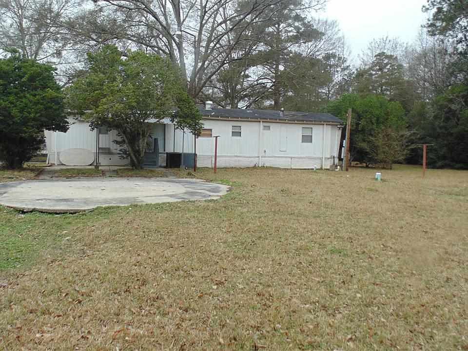 2nd image of 32144 Stewart Dr