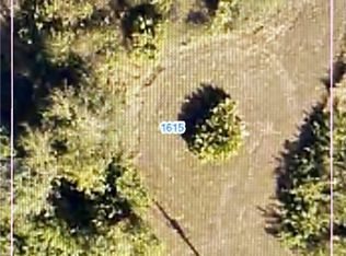 1615 NE 36th Terrace Cpe, Coral, FL 33909