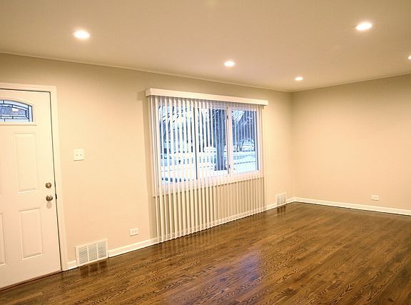 2nd image of 612 N Joyce St