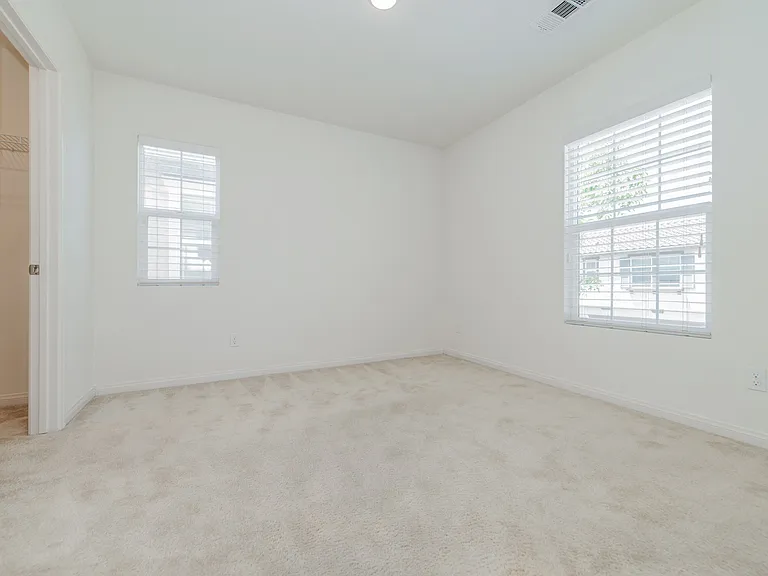 13093 Sugarloaf Dr — Photo 17