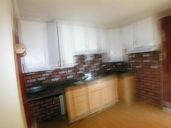4th image of 112 Orchard Dr