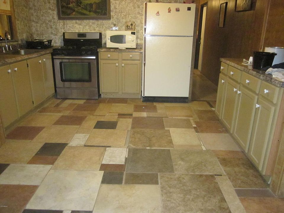 2nd image of 7719 E Holmes Ave