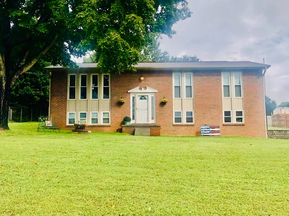 612 Texas St, Seymour, TN 37865