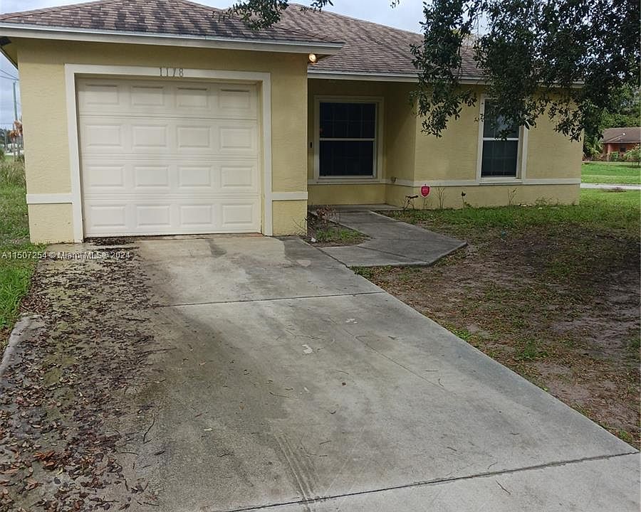 1st image of 1118 Avenue F