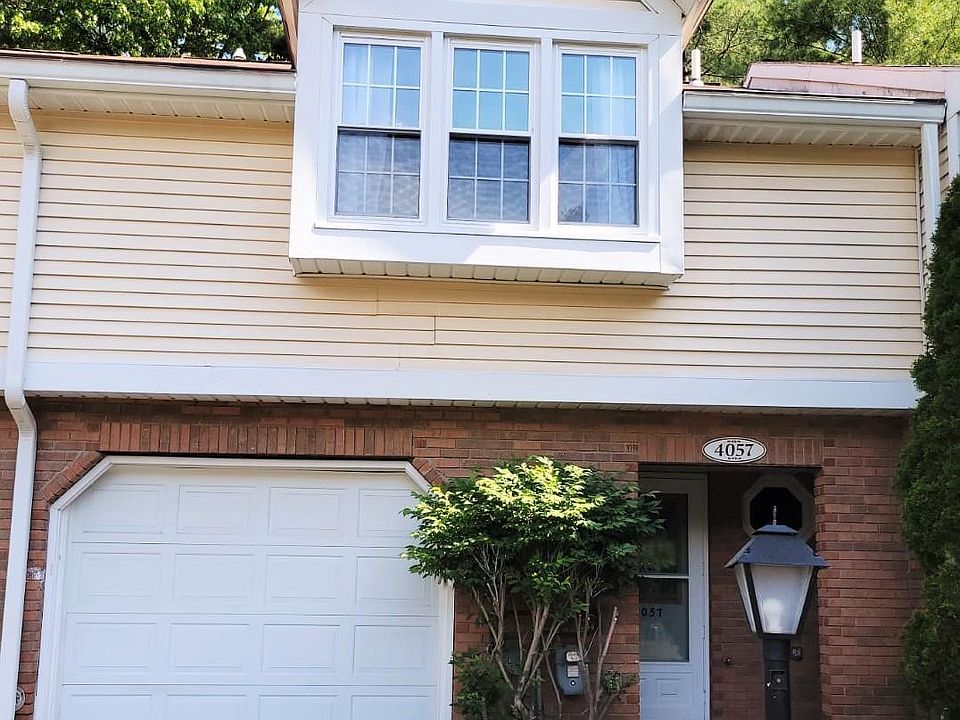1st image of 4057 CHAUCER Place