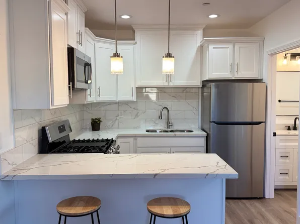 500 Meadow Ct, Imperial, CA 92251