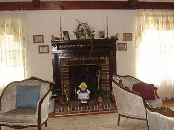 3rd image of 5956 Pleasant Farm Dr