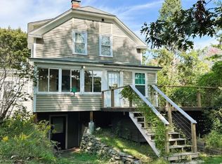 25 Elm St, Topsham, ME 04086