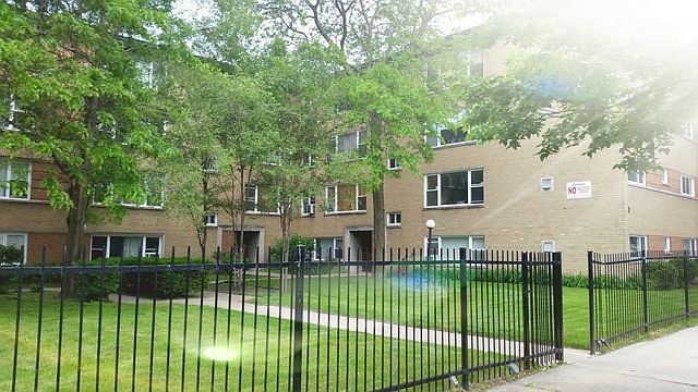 1st image of 6133 N Seeley Ave APT Gh