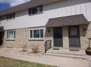 4836 E Hinsdale Pl, Centennial, CO 80122