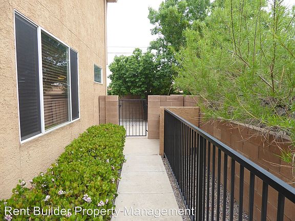 2nd image of 6501 San Antonio Dr NE
